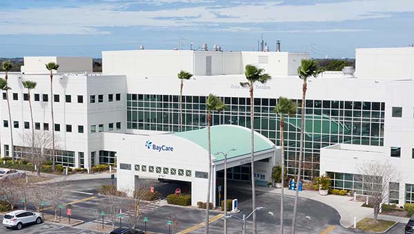 Exterior of BayCare HealthHub Bardmoor