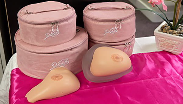 breast forms breast forms