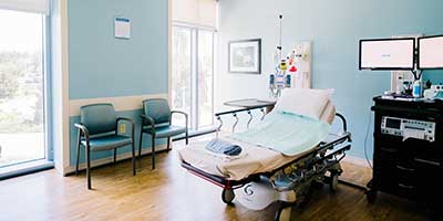 An urgent care triage room for OB.