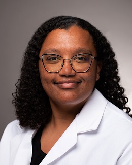 A headshot photo of Nicole Silva, MD.