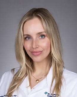 Monique Felcenloben Medical Headshot