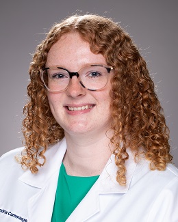 A headshot photo of Alex Cummings, DO.