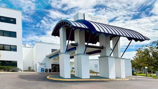 an exterior view of morton plant hospital baycare health system